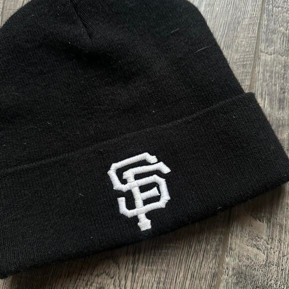 Vintage San Francisco Giants Black Beanie Winter Hat Cap - Picture 2 of 6